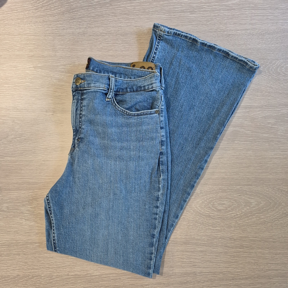 Lee Light Blue Denim Jeans